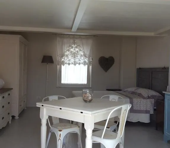 Residenza Belmare 马瑞纳迪卡拉拉