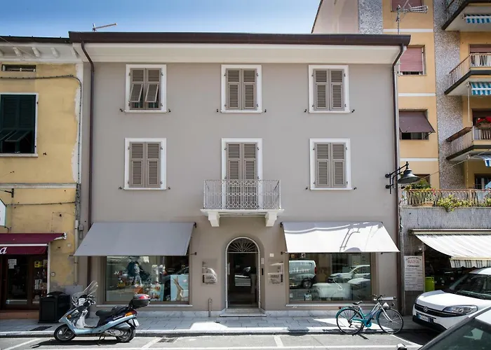 Residenza Belmare 马瑞纳迪卡拉拉